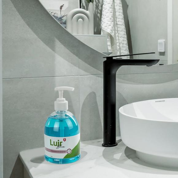 Мыло жидкое антибактериальное 500 мл ЛЮИР, увлажняющее, с дозатором