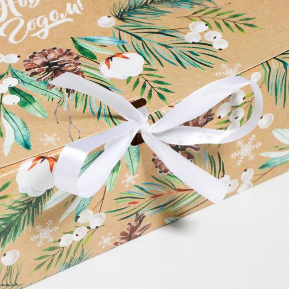 Подарочная коробка складная Волшебства и сказки, 31 × 24,5 × 9 см