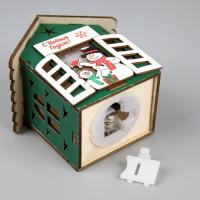 Ёлочная игрушка Дом снеговиков, питание от батареек