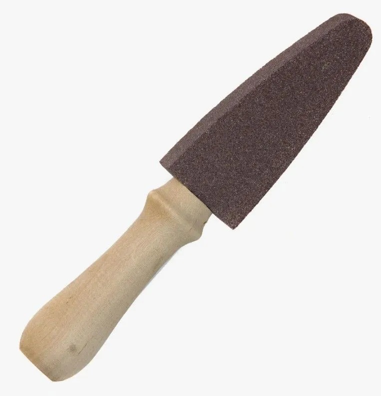 Брусок точильный с деревянной ручкой