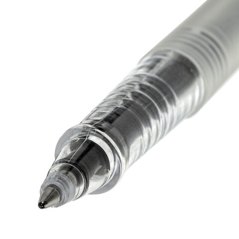 Ручка гелевая РОССИЯ  СТАНДАРТ, ЧЕРНАЯ, корпус тонированный, узел 0,7 мм, линия письма 0,5 мм, BRAUBERG, 143958