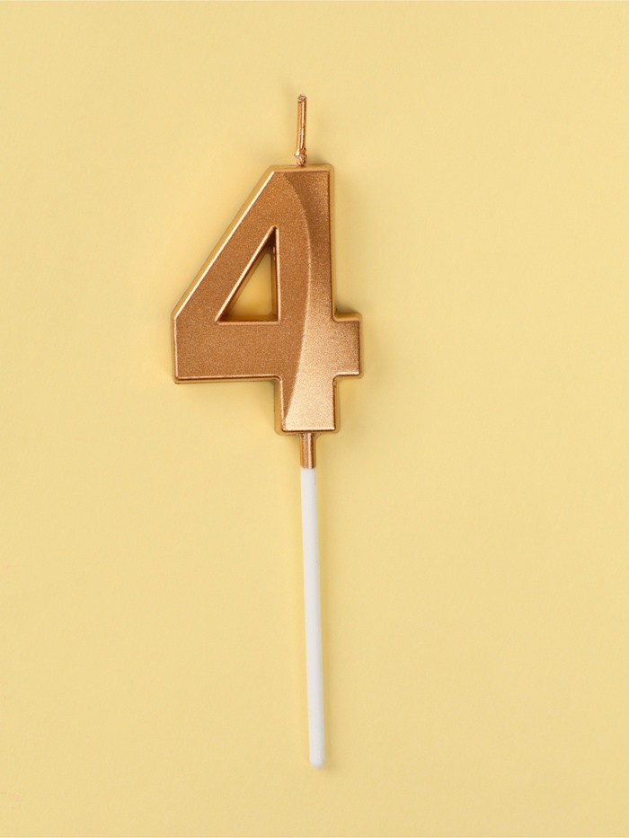 Свеча цифра для торта 4 на шпажке Грань, шампань, 5 см
