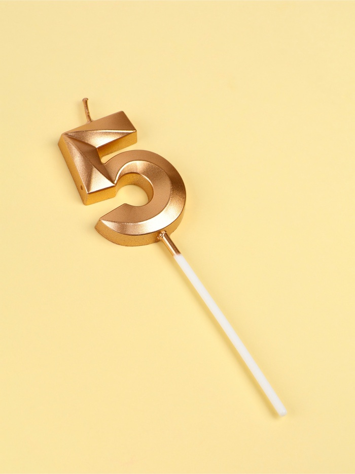 Свеча цифра для торта 5 на шпажке Грань, шампань, 5 см