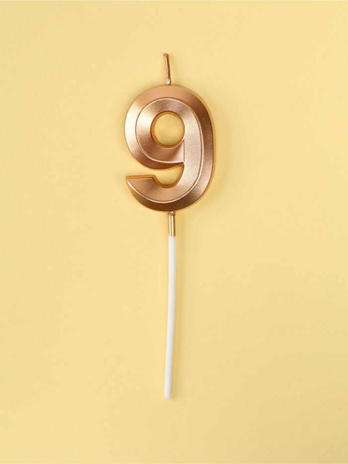 Свеча цифра для торта 9 на шпажке Грань, шампань, 5 см